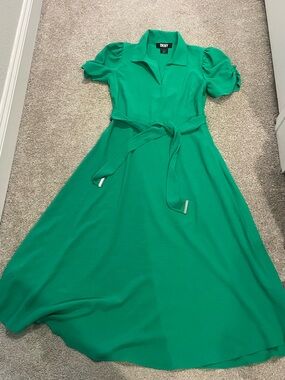 slim fit dress slacks DKNY Green Velvet Dress Size 10 – The Wardrobe main image 0